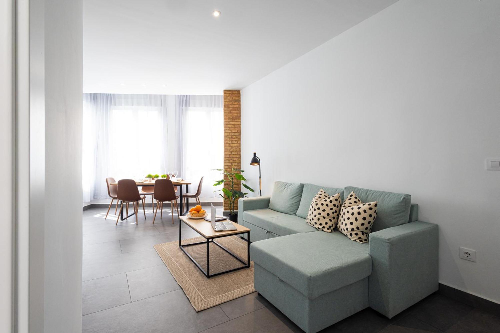 Florit Flats - The Patraix * Valence